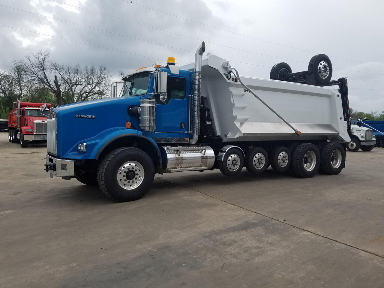 Super Dump / Super 18 Dump Truck for Sale 2017 Kenworth T800