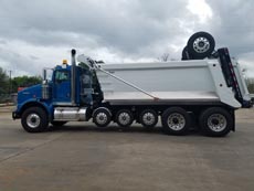 Kenworth Super Dump - Driver Side Kenworth Super Dump - Driver Side
