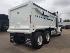 Peterbilt Tandem Strong Box - Passenger Rear Angle Peterbilt Tandem Strong Box - Passenger Rear Angle