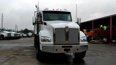 Kenworth T880 Super Dump - Front Kenworth T880 Super Dump - Front
