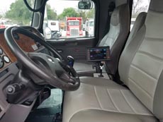 Peterbilt Tandem Strong Box - Interior Peterbilt Tandem Strong Box - Interior