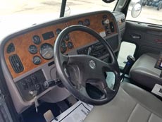Peterbilt Tandem Strong Box - Interior Dash Peterbilt Tandem Strong Box - Interior Dash